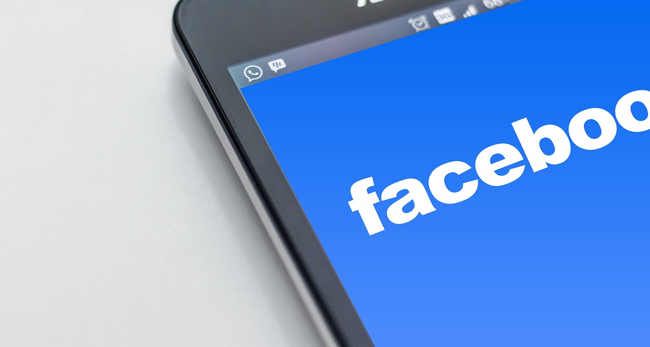 ChatGPTを使ったFacebook広告の無料コピー作成方法は？